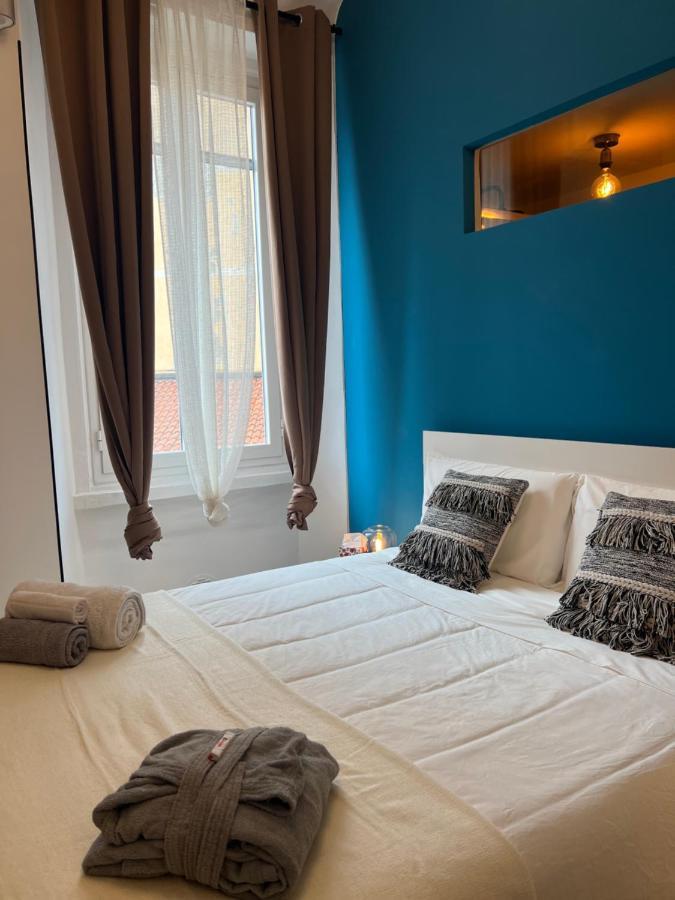 Regina Milano Ai Navigli - Sky Tv, Wifi And Breakfast Box Apartamento Exterior foto